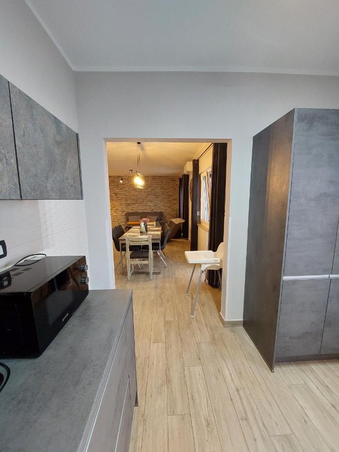 Family Apartment Cathy Galižana Екстериор снимка