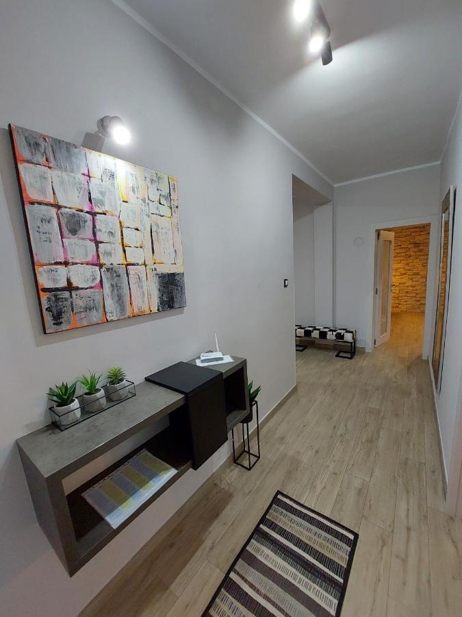 Family Apartment Cathy Galižana Екстериор снимка